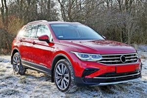VOLKSWAGEN TIGUAN II eHYBRID 2020+ PO FACELIFTINGU CHLAPACZE