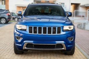 JEEP GRAND CHEROKEE IV WK2 2014-2017 PO FACELIFTINGU ZDERZAK PRZEDNI GÓRNY BEZ PDC 1WL27TZZAC