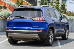 JEEP CHEROKEE V KL 2018+ PO FACELIFTINGU ZDERZAK TYLNY GÓRNY 68407957AA