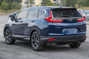 HONDA CR-V V 2018-2019 PRZED FACELIFTINGIEM TYLNY SPOILER DYFUZOR ZDERZAKA CZARNY 71510TMET0