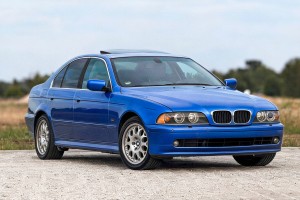 BMW SERIA 5 E39 1996-2003 GRILL ATRAPA CHŁODNICY NERKI CHROMOWANE 51137005837 / 51137005838