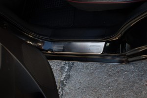 HYUNDAI SANTA FE 2007-2012 LISTWY PROGOWE WEWNĘTRZNE