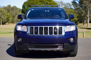 JEEP GRAND CHEROKEE IV WK2 2010-2014 PRZED FACELIFTINGIEM ZDERZAK PRZEDNI DOLNY 68078270AB