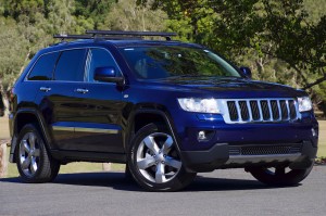 JEEP GRAND CHEROKEE IV WK2 2010-2014 PRZED FACELIFTINGIEM ZDERZAK PRZEDNI DOLNY 68078270AB