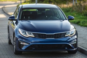 KIA OPTIMA IV JF 2018-2020 PO FACELIFTINGU KRATKA ZDERZAKA LAMPY DRL PRAWA 86594D4500