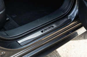 MAZDA 3 IV BP 2019+ LISTWY PROGOWE LED