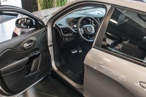 JEEP CHEROKEE 2014+ AUTOMAT NAKŁADKI NA PEDAŁY NAKŁADANE