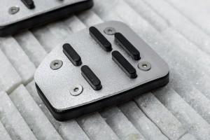 NISSAN QASHQAI 2014-2021 MANUAL NAKŁADKI NA PEDAŁY NAKŁADANE
