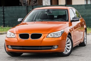 BMW SERIA 5 E60 E61 2003-2010 GRILL ATRAPA CHŁODNICY NERKI CHROMOWANE 51137027062 / 5113702706