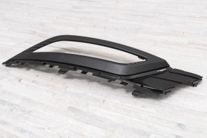 FORD FUSION MK2 II 2016-2020 PO FACELIFTINGU KRATKA ZAŚLEPKA PRZEDNIEJ LAMPY PRZECIWMGIELNEJ PRAWA HS7319952B