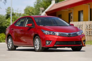 TOYOTA COROLLA XI E16 2013-2016 SEDAN PRZED FACELIFTINGIEM GRILL PRZEDNI ATRAPA CHŁODNICY 5311102790