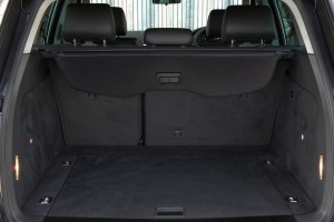VOLKSWAGEN TOUAREG I 7L 2003-2010 ROLETA BAGAŻNIKA CZARNA 7L6867773K