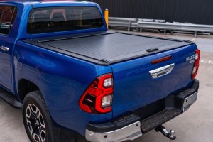 TOYOTA HILUX VIII AN120 2015+ ALUMINIOWA ROLETA PAKI