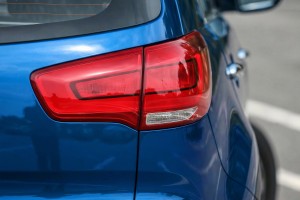 KIA SPORTAGE III SL 2014-2015 PO FACELIFTINGU LAMPA KLAPY TYLNEJ PRAWA 924063W500