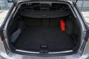 SEAT LEON MK3 III ST 2012-2020 KOMBI ROLETA BAGAŻNIKA CZARNA 5F9867811B