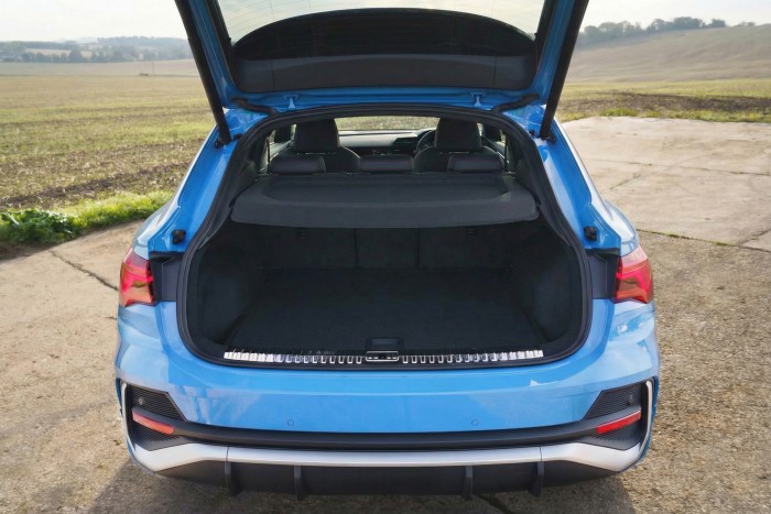 AUDI Q3 F3 SPORTBACK 2019+ PÓŁKA BAGAŻNIKA 83F867769A