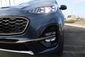 KIA SPORTAGE IV QL 2018-2021 PO FACELIFTINGU GT-LINE KOMPLETNA KRATKA HALOGENU ZDERZAKA PRZEDNIEGO LEWA 86521F1520