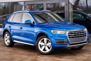 AUDI Q5 / SQ5 FY 2017-2020 PRZED FACELIFTINGIEM SATYNOWA RAMKA GRILLA 80A853651C