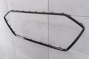 AUDI S4 B9 2019-2024 PO FACELIFTINGU RAMKA GRILLA CZARNA 8W0853651D