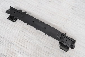 FORD FIESTA MK7 VII 2008-2012 PRZED FACELIFTINGIEM BELKA WZMOCNIENIE PRZEDNIEGO ZDERZAKA 8V5117K876BJ