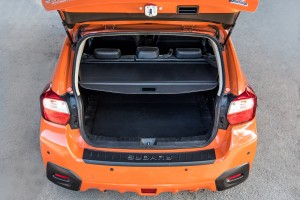 SUBARU XV I GP 2011-2017 ROLETA BAGAŻNIKA CZARNA 65550FJ003VH