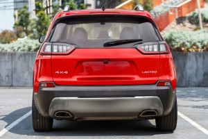 JEEP CHEROKEE V KL 2018-2023 PO FACELIFTINGU KOMPLETNY ZDERZAK TYLNY BEZ PDC 68407957AA