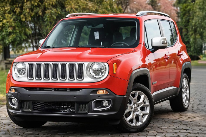 JEEP RENEGADE I BU 2015-2018 PRZED FACELIFTINGIEM KOMPLETNY ZDERZAK PRZEDNI Z CHROMOWANYM GRILLEM 5XB40LXHAA