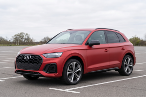 AUDI Q5 FY 2017-2024 CHLAPACZE