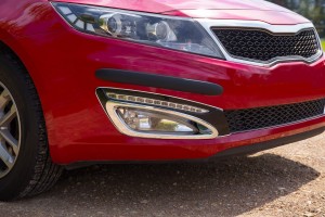 KIA OPTIMA III 2011-2015 WYPRZEDAŻ NAKŁADKI NA LAMPY PRZEDNIE