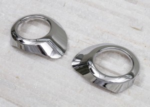 VOLKSWAGEN JETTA 2005-2010 WYPRZEDAŻ NAKŁADKI NA LAMPY PRZECIWMGIELNE PRZEDNIE