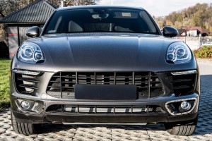 PORSCHE MACAN OZDOBNE LISTWY HALOGENÓW PRZEDNICH