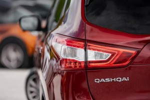 NISSAN QASHQAI II J11 2014-2017 PRZED FACELIFTINGIEM LAMPA KLAPY TYLNEJ LEWA 265554EA5C