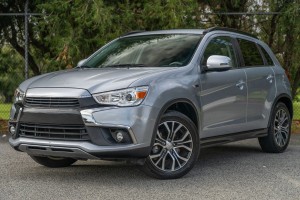 MITSUBISHI ASX 2016-2019 PO DRUGIM LIFTINGU KRATKA HALOGENU LEWA 8321A717
