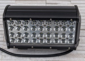 Oświetlenie samochodowe 36LED - 108W