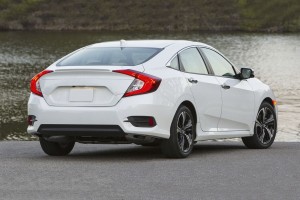 HONDA CIVIC X 2016-2019 SEDAN PRZED LIFTINGIEM ZDERZAK TYLNY 04715TBAA00ZZ POWYSTAWOWE