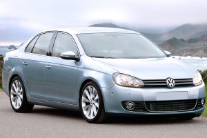 VOLKSWAGEN JETTA 2011-2015 GRILL ALUMINIOWY