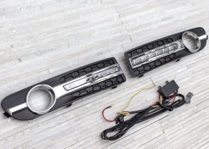 408003