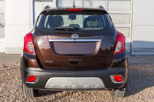 OPEL MOKKA 2012-2016 (PRZED LIFTINGIEM) NAKŁADKI TYLNYCH LAMP PRZECIWMGIELNYCH