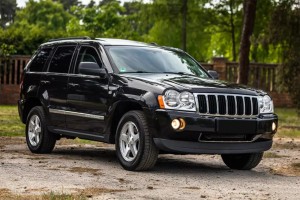 JEEP GRAND CHEROKEE WK 2005-2007 PRZED LIFTINGIEM GRILL ATRAPA CHŁODNICY 55156814AE