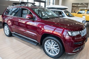 232709