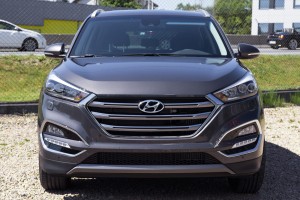 HYUNDAI TUCSON III TL 2015-2018 PRZED FACELIFTINGIEM OZDOBNE NAKŁADKI HALOGENÓW PRZÓD