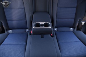 HYUNDAI TUCSON 2015+ OZDOBNA RAMKA TYLNEGO PODŁOKIETNIKA