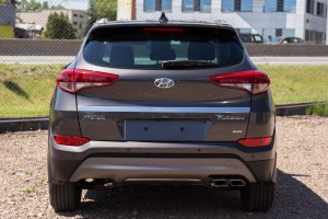 HYUNDAI TUCSON III TL 2015-2018 PRZED LIFTINGIEM DEKORACYJNA LISTWA KLAPY BAGAŻNIKA