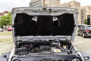 JEEP WRANGLER JK 2007-2018 SIŁOWNIKI GAZOWE PRZEDNIEJ MASKI 