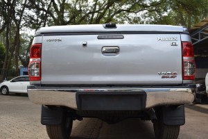 TOYOTA HILUX VII AN20 2005-2015 STALOWY ZDERZAK TYLNY 521050K010